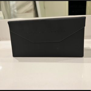 Quay Four Piece Fold-Up Case